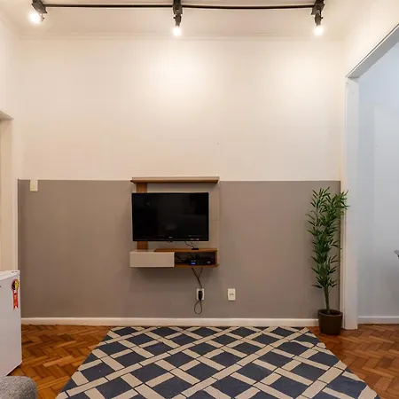 Pineapples NSC808 - Apartamento para até 2 pessoas em ótima localização de Copacabana Rio de Janeiro Exterior foto