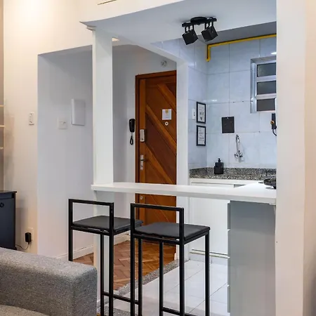 Pineapples NSC808 - Apartamento para até 2 pessoas em ótima localização de Copacabana Rio de Janeiro Exterior foto
